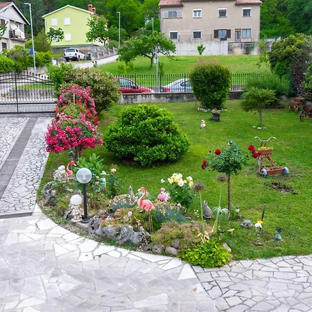Apartment Sirol *